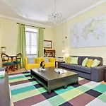Beesprint Cialdini Apartment